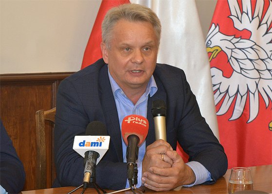 Maliszewski: sadownicy powinni być objęci pomocą dla uchodźców