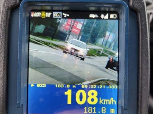 Gnał oplem przez miasto o 58 km/h za szybko 
