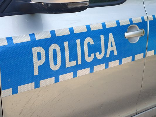 26-latek podpalił volkswagena fundacji wspierającej potrzebujących