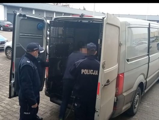 Najpierw razem pili, później rzucił się na niego z nożem i zabił
