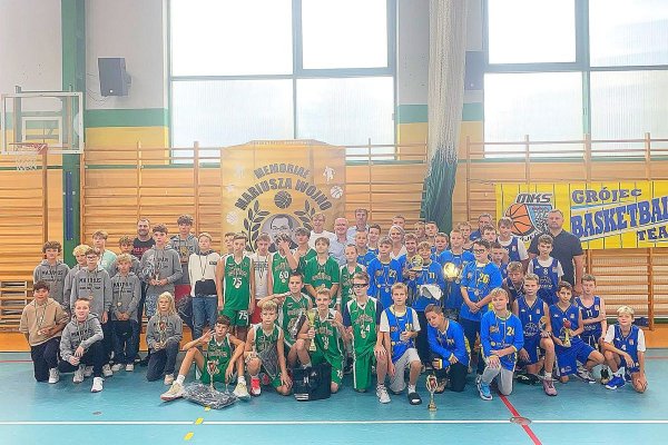 Pierwszy Memoriał Mariusza Wojno dla młodych koszykarzy z Pruszkowa