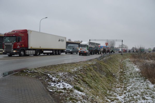 W środę protest rolników w Grójcu. Nieoficjalnie: ciągniki zablokują S7