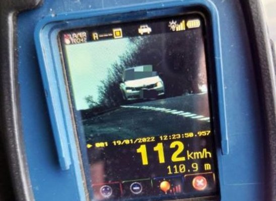 31-latka z Grójca jechała 112 km/h. 2000 zł mandatu i 10 punktów karnych