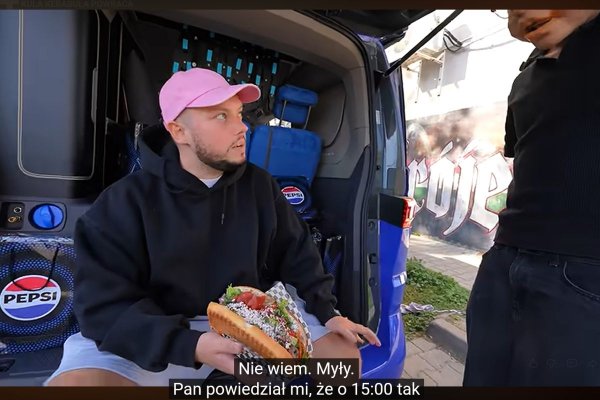 Książulo odwiedził Grójec i zachwycił się kebabem. Dlaczego nie dał naklejki „Muala”?