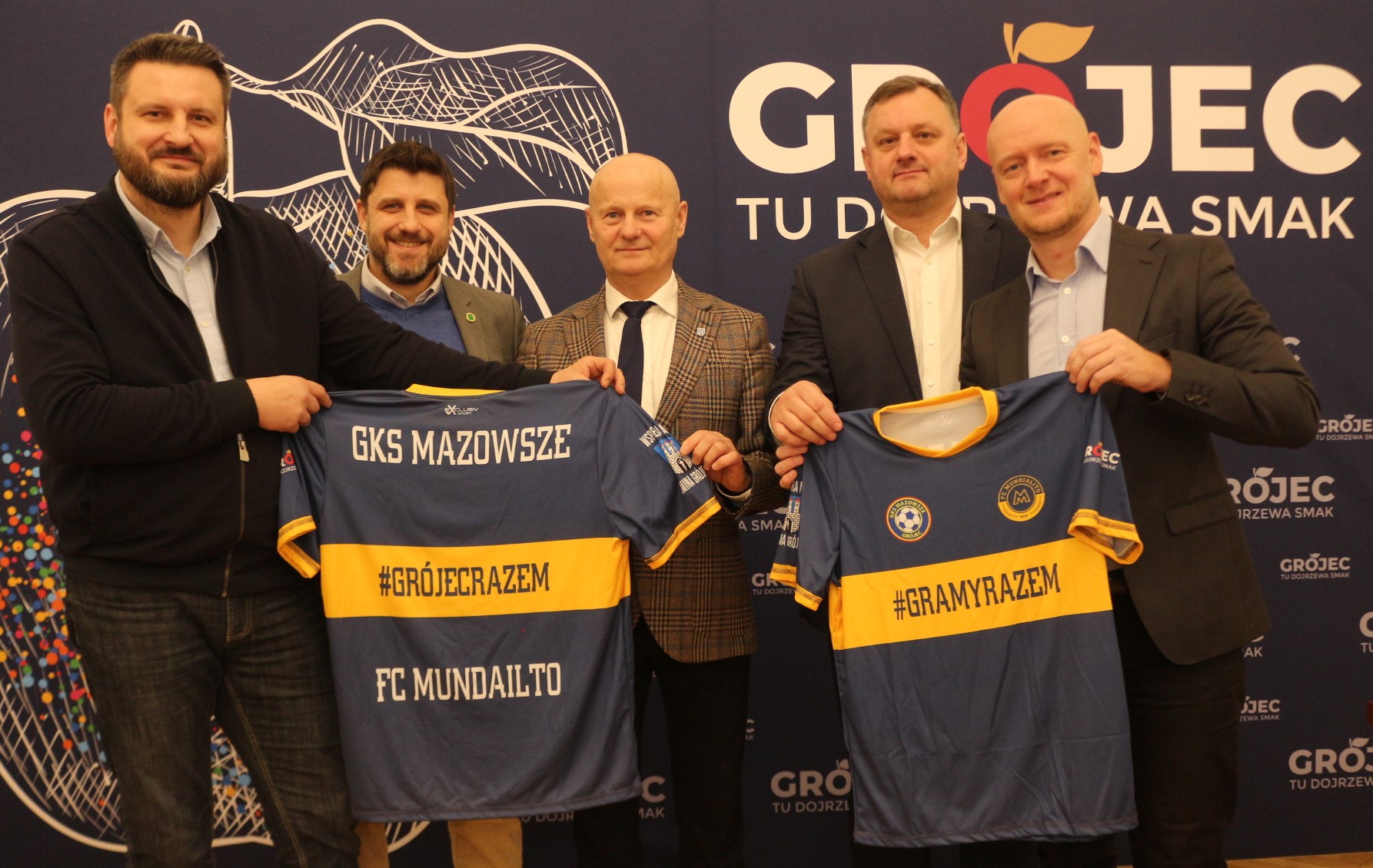Podpisanie umowy partnerskiej przez Mazowsze Grójec i FC Mundialito