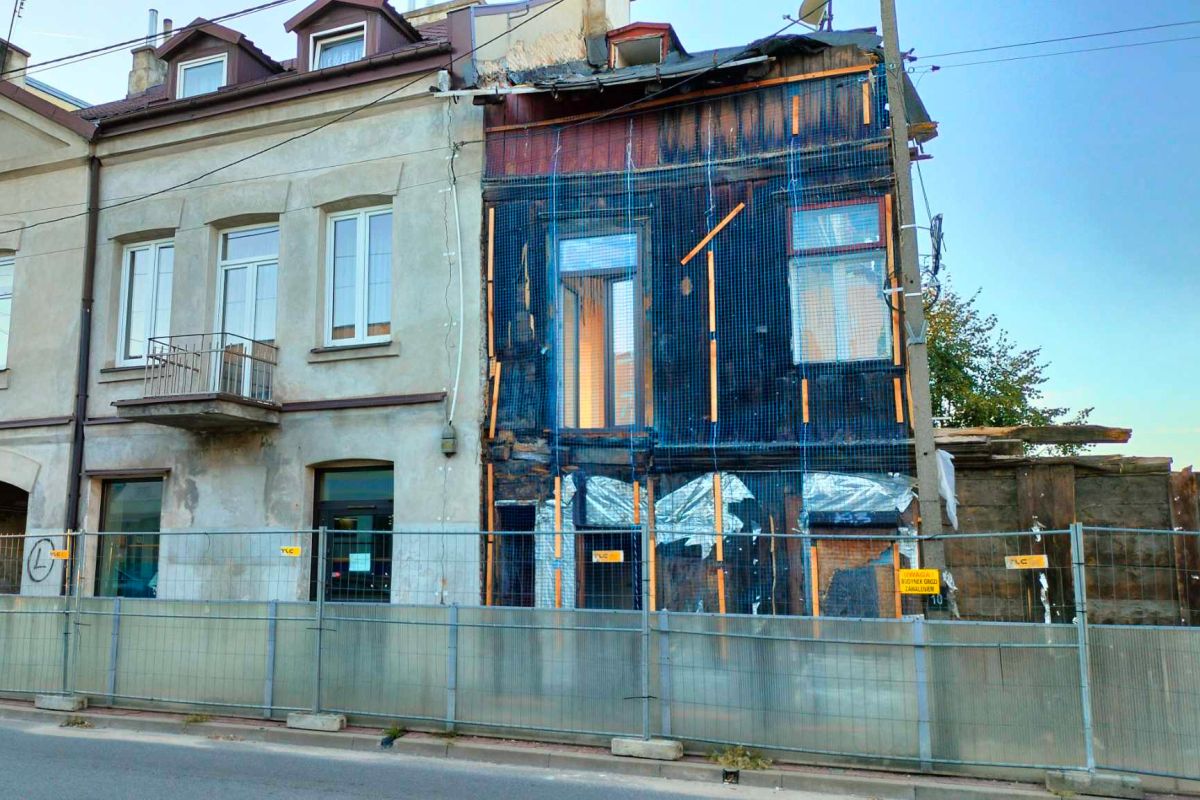 Budynki Mogielnicka 8 i Mogielnicka 6 (fot. Grojec24.net)