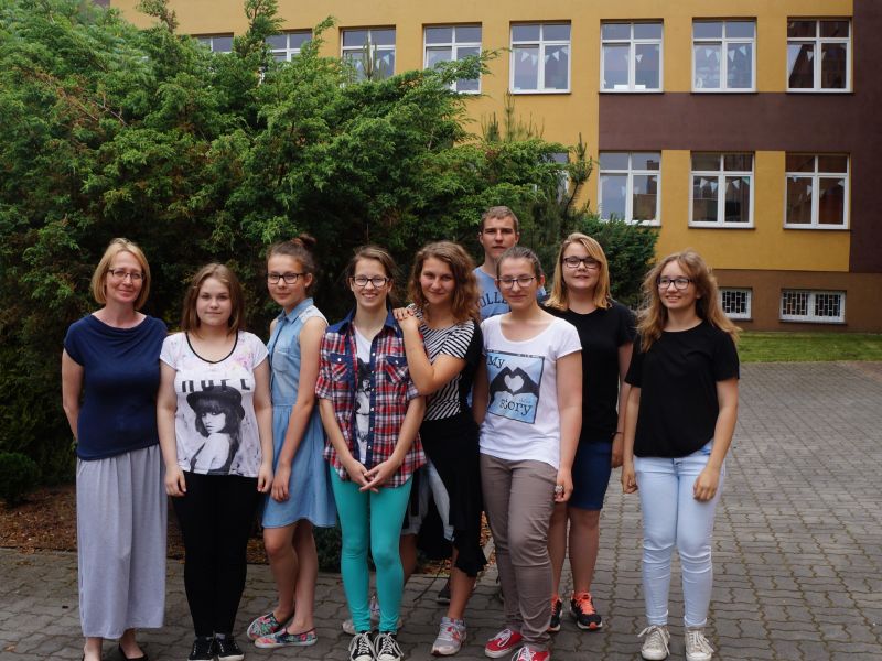 Uczniowie biorący udział w projekcie.