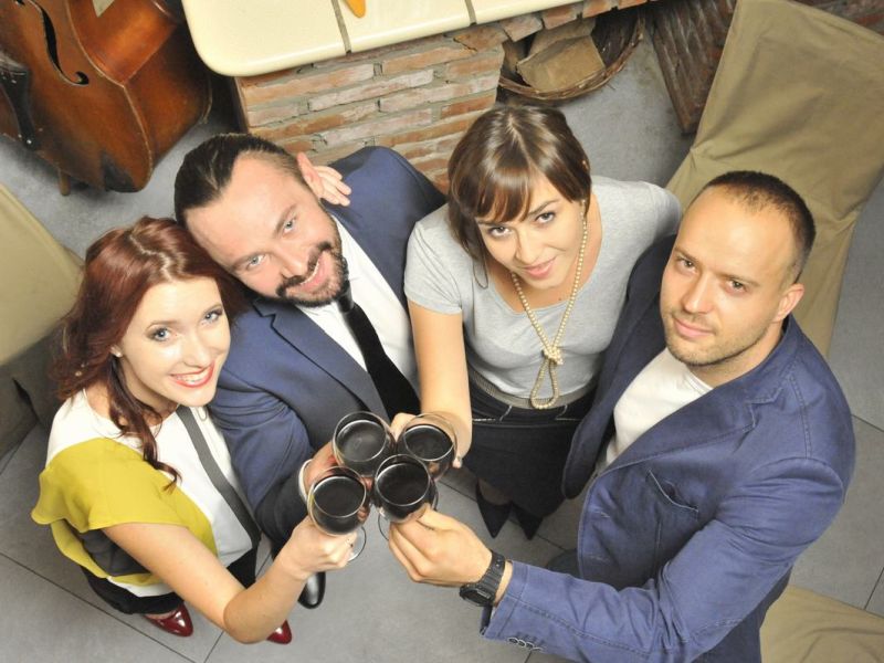 Prawda reż. Zbigniew Rybka, bohaterowie spektaklu