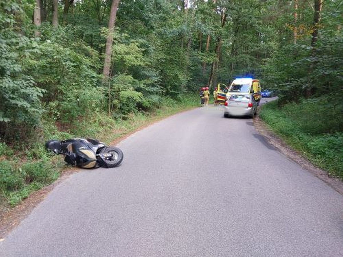 Wypadek w Dalboszku pod Mogielnicą (fot. KPP w Grójcu)