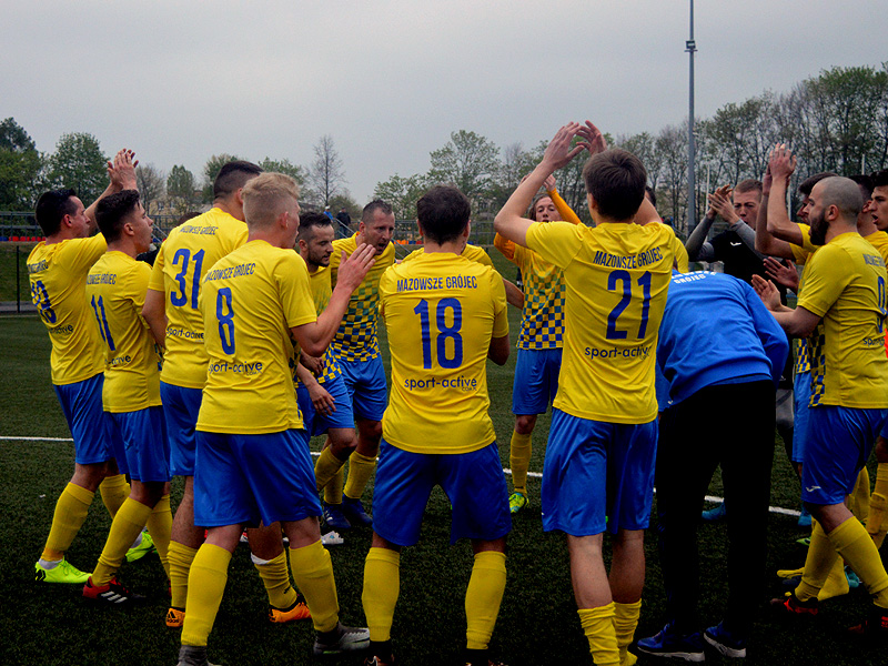 Mazowsze Grjec - Zawisza Sienno 2:0 (fot. Mateusz Adamski)