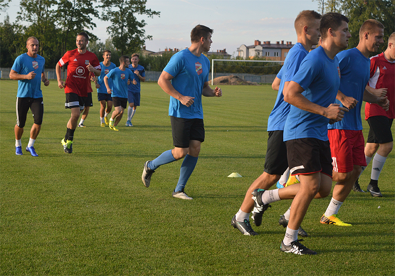 Trening piłkarzy Mazowsza (fot. Mateusz Adamski)