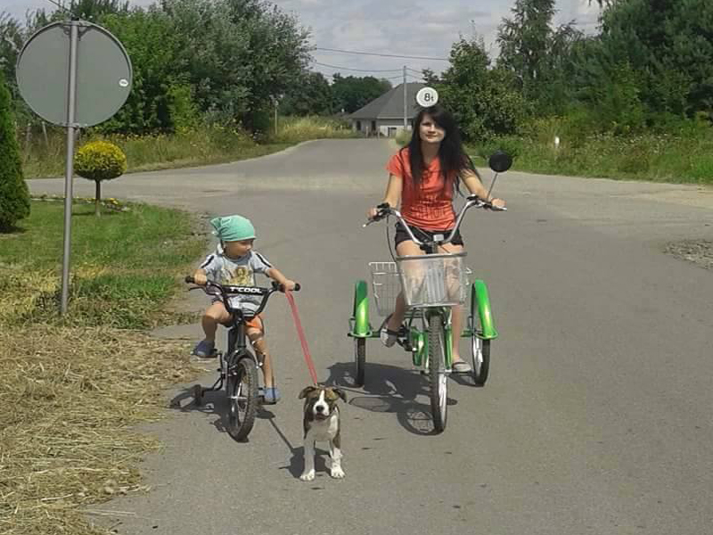 Facebook: SM POMÓŻ Młodej MAMIE