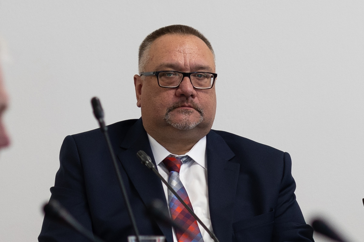 Radny Artur Szlis nie jest już wiceprzewodniczącym Rady Miejskiej w Grójcu